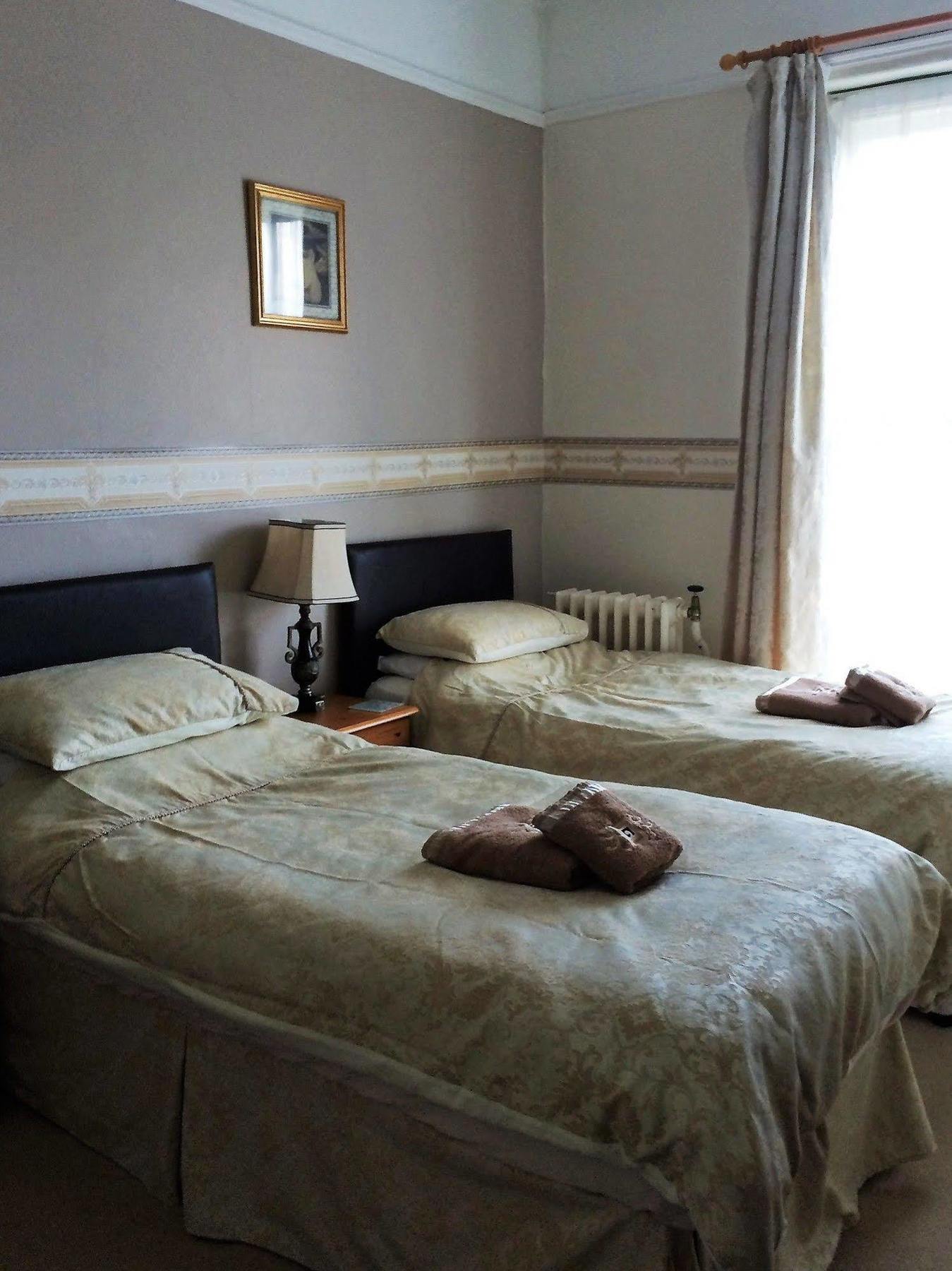טראוברידג' Hilbury Court Hotel מראה חיצוני תמונה