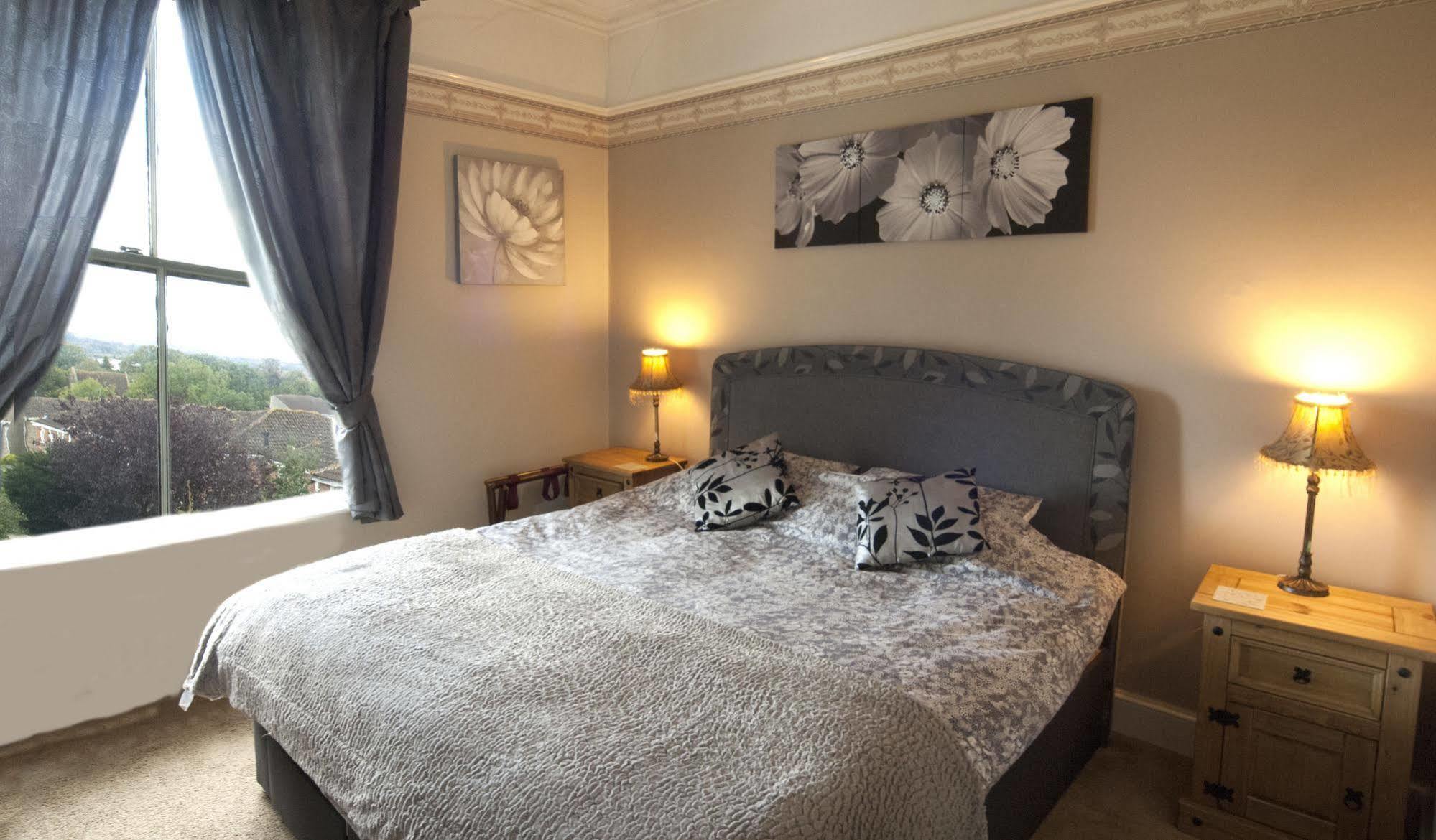 טראוברידג' Hilbury Court Hotel מראה חיצוני תמונה